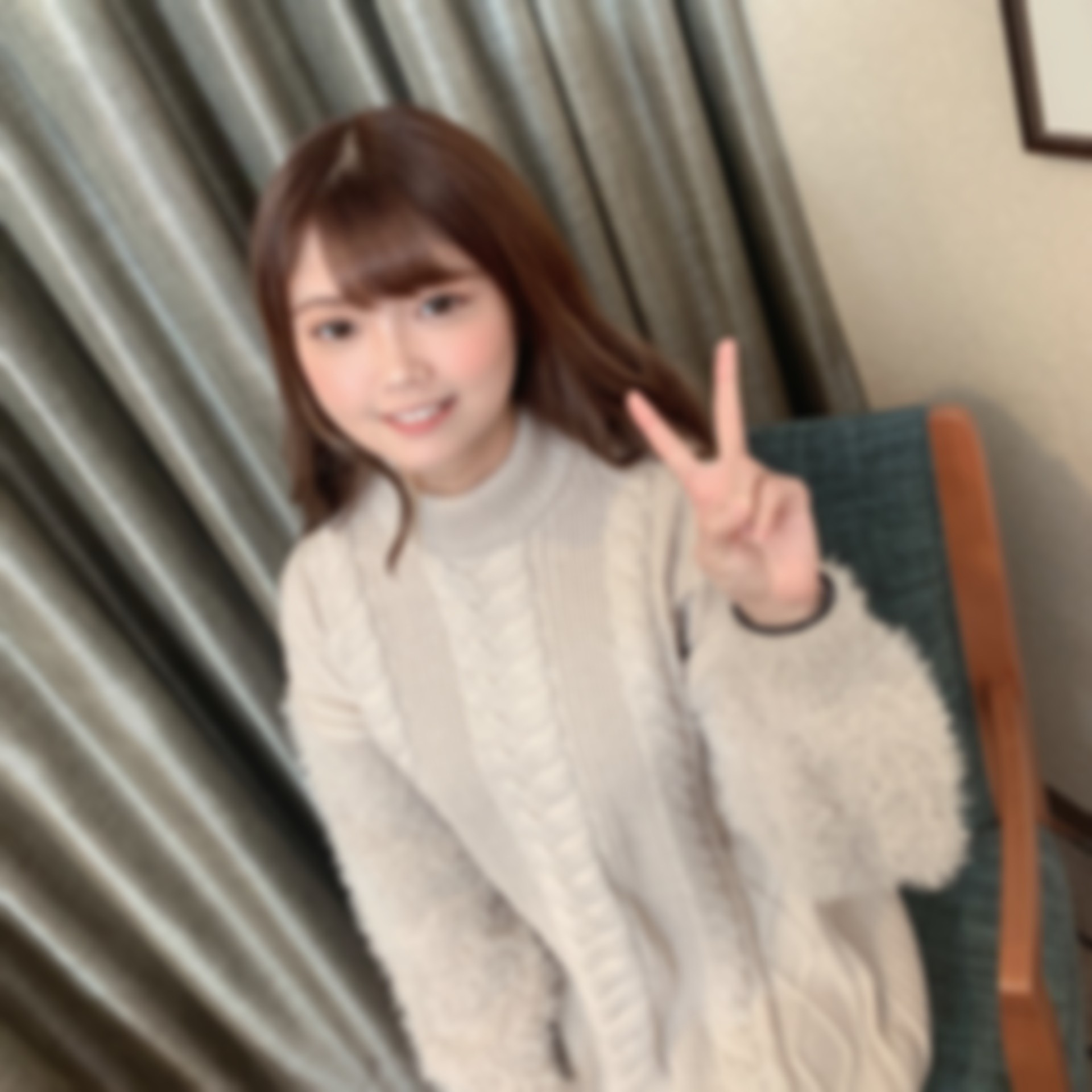 FC2-4223704 イケてる美人OL☆久々のセックスに大興奮！スタイルよしノリよし！問答無用の中出し-cd2