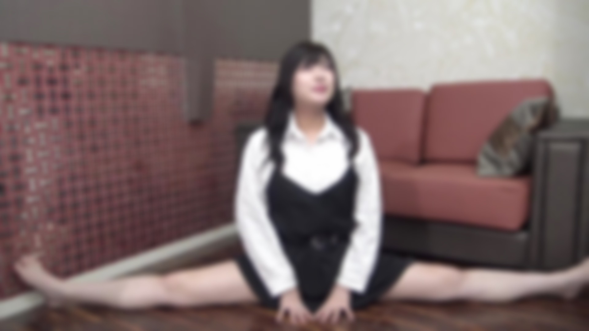 FC2-4487831 【中出し】 長身＆軟体＆ムチムチボディのキレカワ女性が髪を振り乱して淫れる汗だく-cd1
