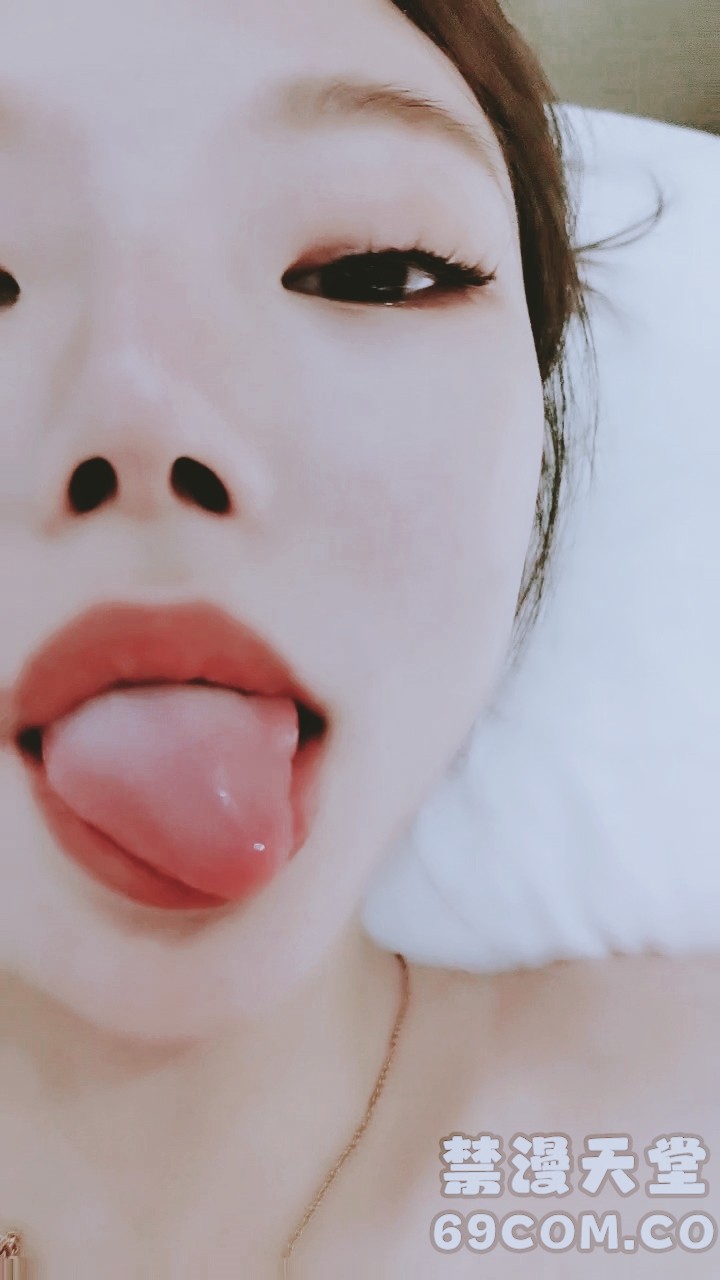 【禁漫直播】剧情演绎表哥干表妹,特写干净粉鲍鱼,小蝴蝶实在诱惑第一视角口交,无套操BBmp4